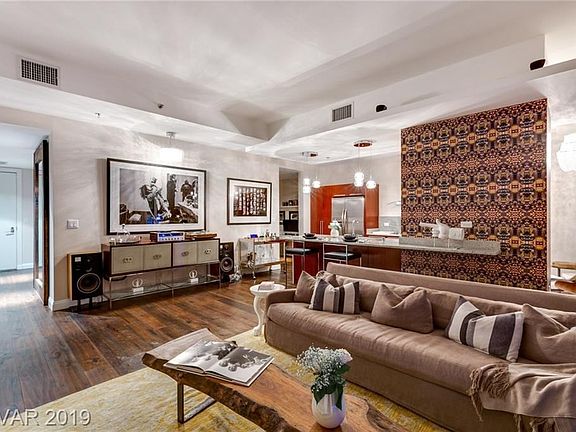 3rd image of 4471 Dean Martin Dr Unit 2507