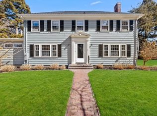31 Estabrook Rd, Swampscott, MA 01907