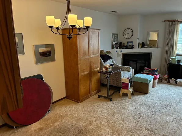 7769 157th St W, Apple Valley, MN 55124