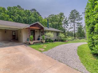 1932 Duncan Rd, Knoxville, TN 37919