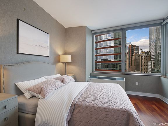 5th image of 30 West St APT 12B
