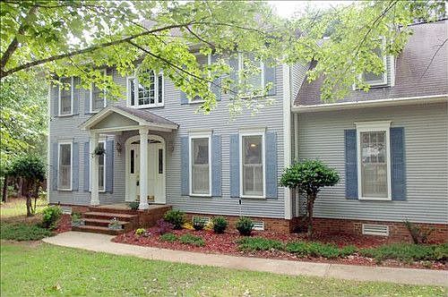 1st image of 763 Carriage Lake Dr