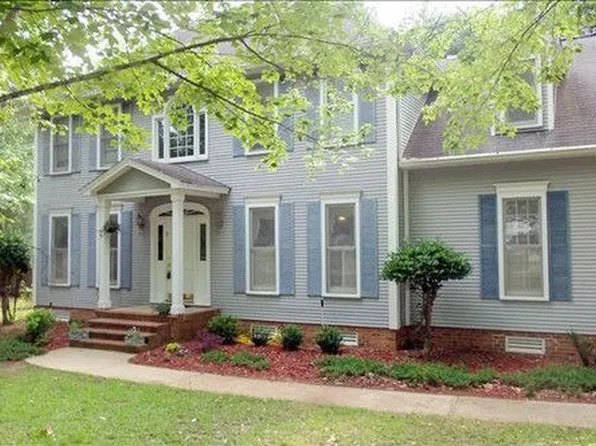 763 Carriage Lake Dr, Lexington, SC 29072