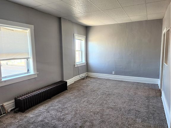 4th image of 105 E Lincoln Ave #5
