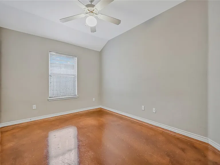 6629 Rhine Dr #A — Photo 22