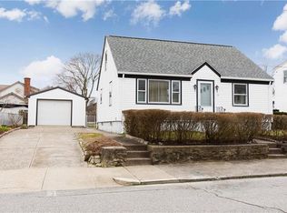 39 Florence St, Pawtucket, RI 02860