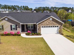 305 Walkens Woods Ln, Jacksonville, NC 28546