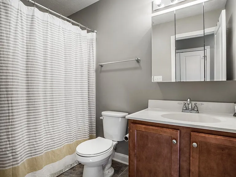 On suite master bath