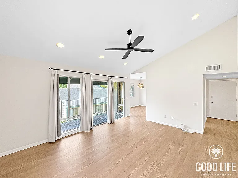 1817 E Grand Ave #36 — Photo 7