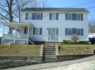 4 Eaton St, Fitchburg, MA 01420
