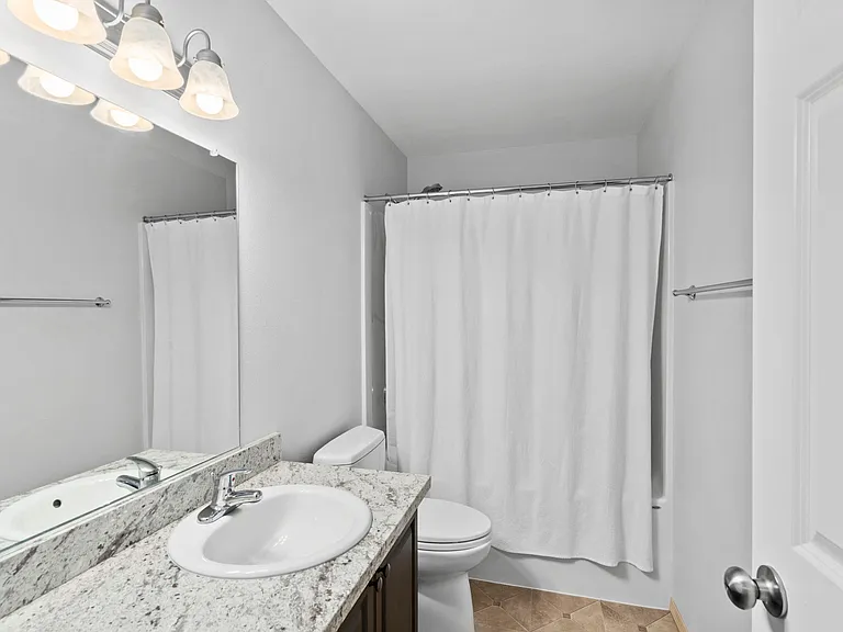 3823 S Mead St — Photo 23