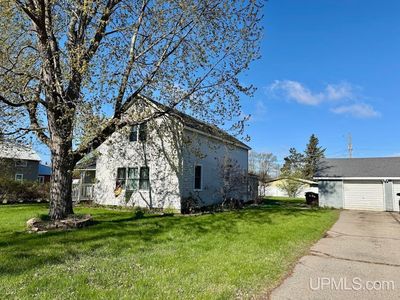 6363 N 5th St, Wells, MI, 49894