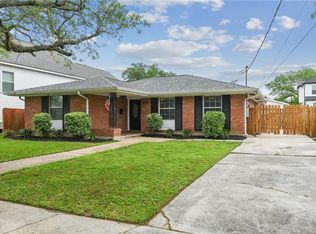5387 Chamberlain Dr, New Orleans, LA 70122