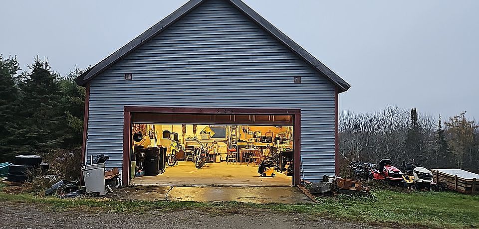 Wired for generator. 