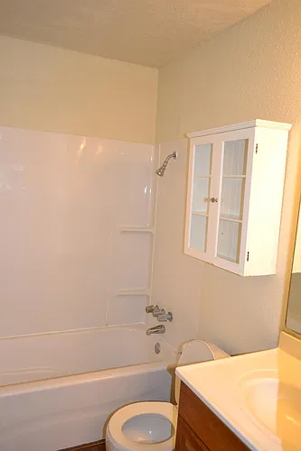Floor plan Four 2/1