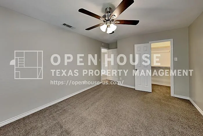 2129 Carrington Ave — Photo 17