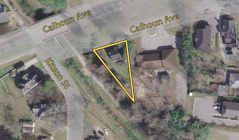 1st image of 613 Calhoun Ave