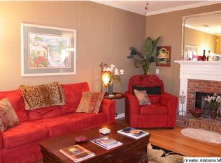 263 Warwick Ln, Alabaster, AL 35007