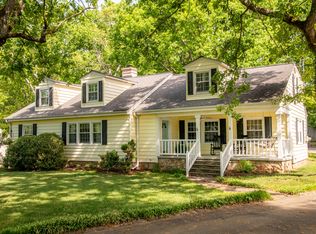 310 Marvin Ln, Lookout Mountain, GA 30750
