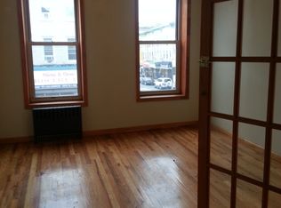 692 Knickerbocker Ave APT 2R, Brooklyn, NY 11221