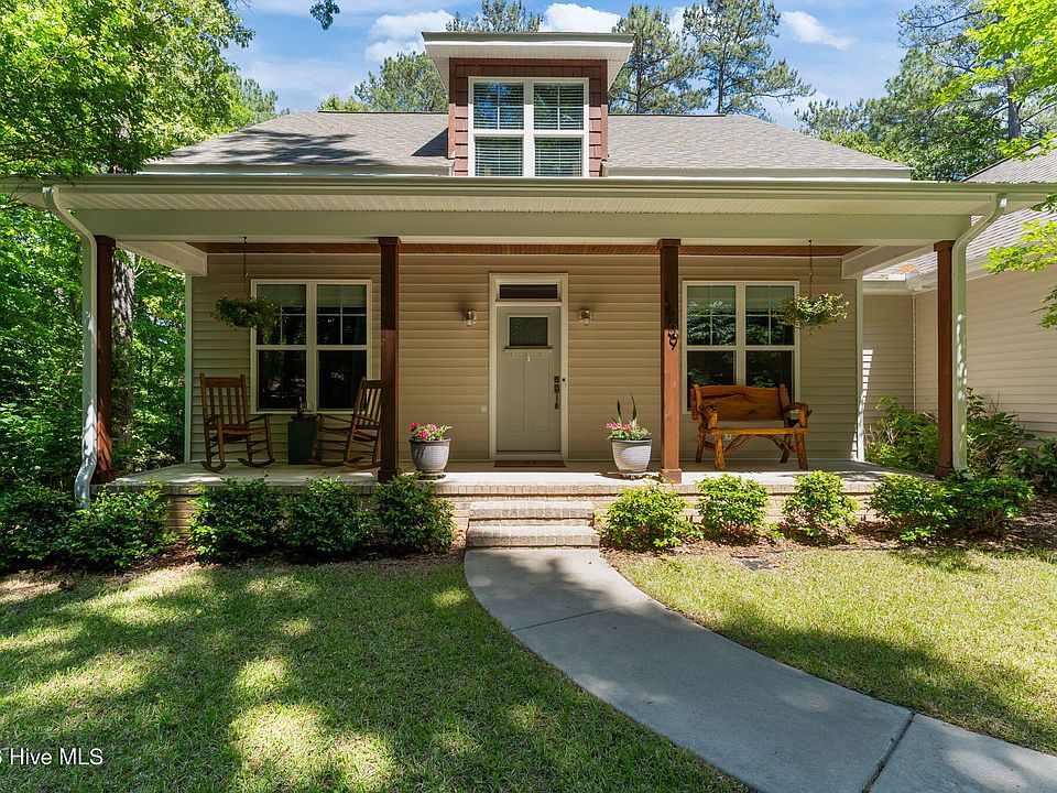 1st image of 1659 E Indiana Avenue