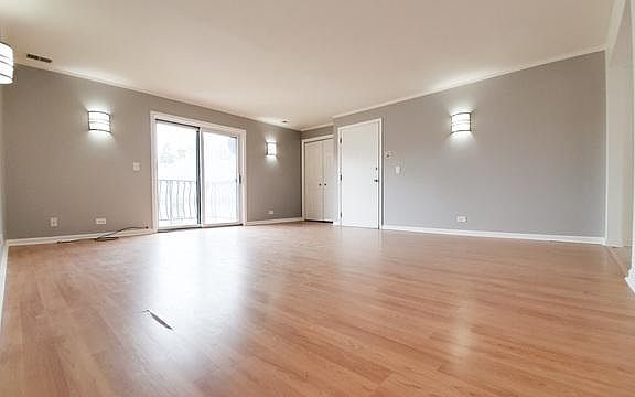 3rd image of 2545 N 72nd Ct