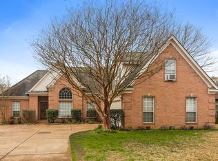 6741 Crystal Dr, Olive Branch, MS 38654