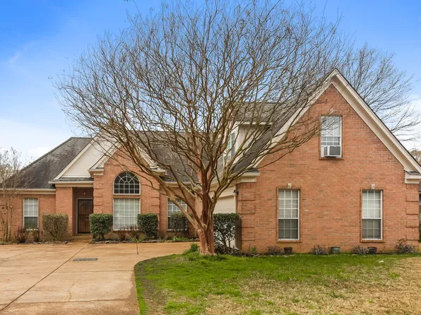 6741 Crystal Dr, Olive Branch, MS 38654