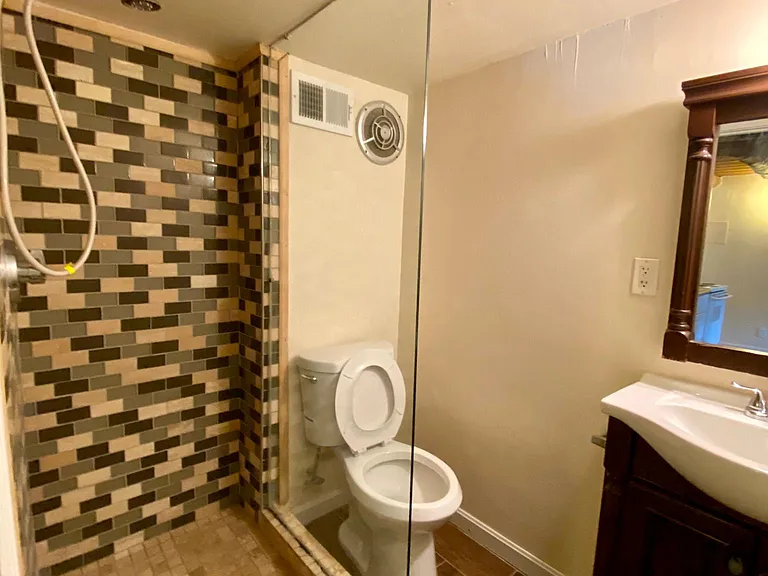 145 Main St #1 — Photo 24