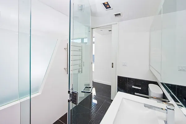 Sold by Keller Williams NYC | media 36