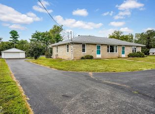 6954 S Jonesville Rd, Columbus, IN 47201