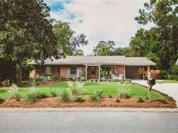 109 Ingham St, Saint Simons Island, GA 31522