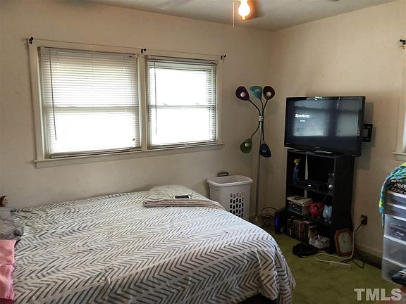 5th image of 2801 Glasgow St