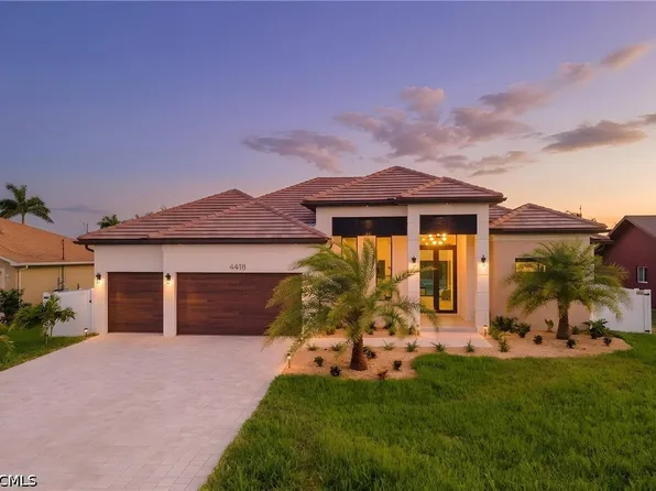 4418 SW 25th Place Cpe, Coral, FL 33914