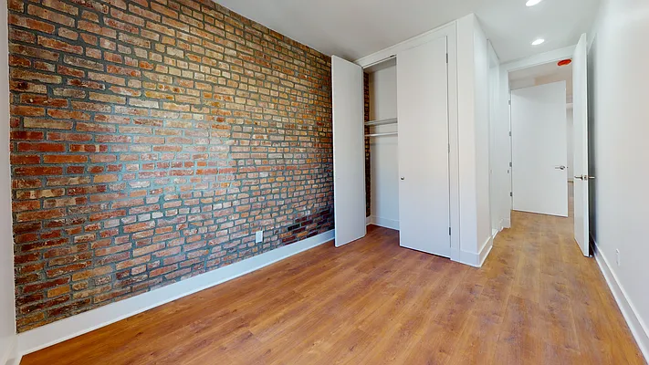 Rented by LandSeair Real Estate Group | media 6