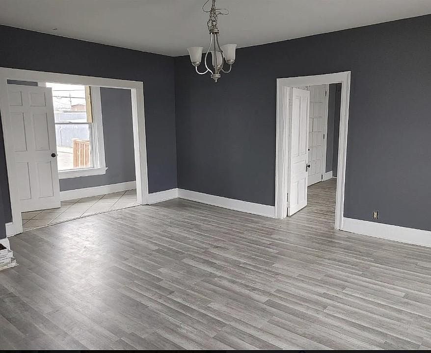 1st image of 600 East Ave #3