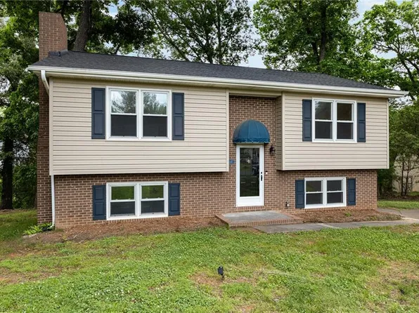 5841 Herinhut Rd, Winston Salem, NC 27127