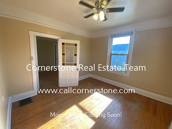 3rd image of 208 E Uintah St APT 201