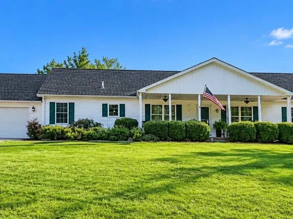 20930 Kerr Ln, Rushville, IL 62681