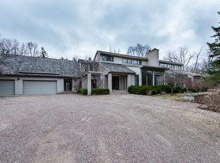 1260 Conway Rd, Lake Forest, IL 60045