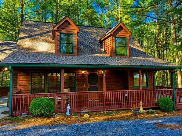 63 Misty Oaks Ct, Ellijay, GA 30536