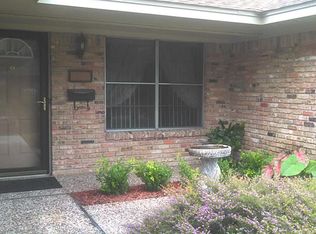 7034 Pine Grove Dr, Houston, TX 77092