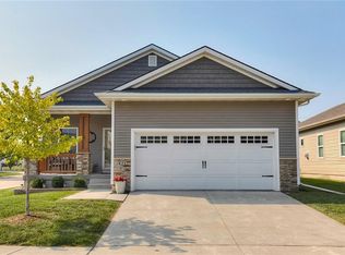 421 NE 37th Ln, Ankeny, IA 50021