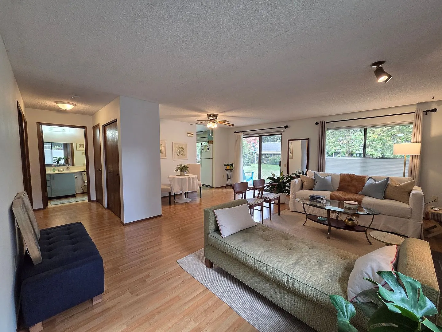 55+ Community Well Maintained Condo - Water/Sewer/Garbage Included — Photo 2