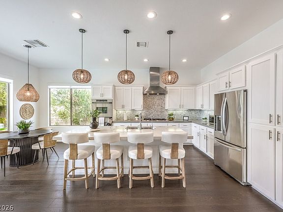 2nd image of 20 Holston Hills Rd