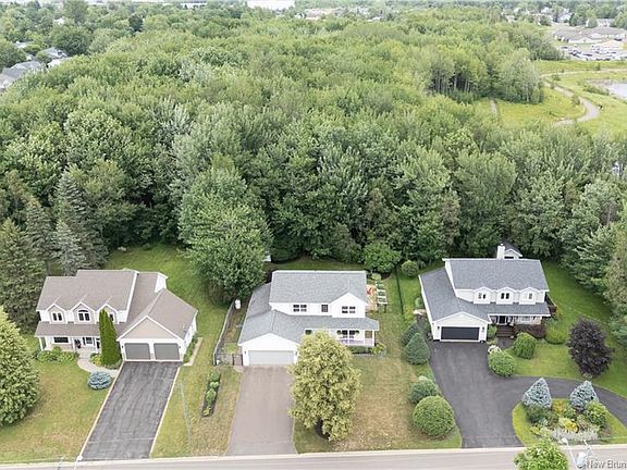 4th image of 127 Fairview Knoll Dr