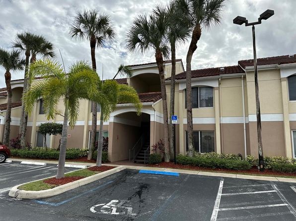 815 W Boynton Beach Blvd APT 6-205