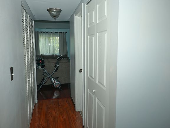 3rd image of 1000 Sandpiper Ct