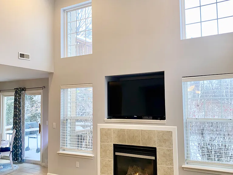 24 N Vista Dr — Photo 7