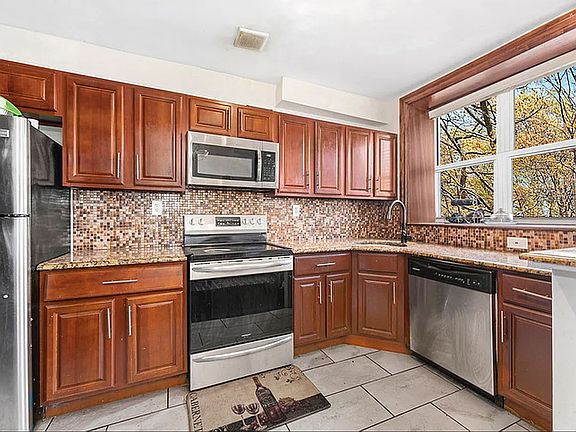 4th image of 1159 Grenada Pl #1